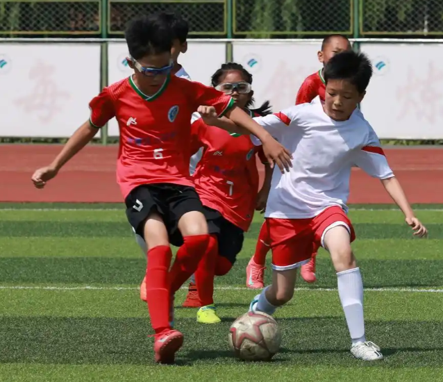 不晒升学率以体育牵引学生全面发展让孩子们脚下有力 不晒升学率以体育牵引学生全面发展让孩子们脚下有力